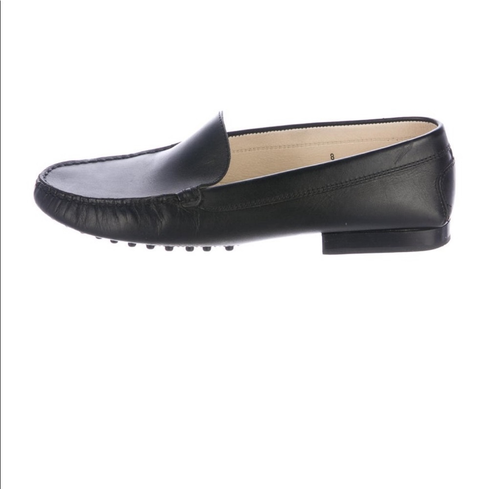Tods Round Toe Leather Loafer Size 8